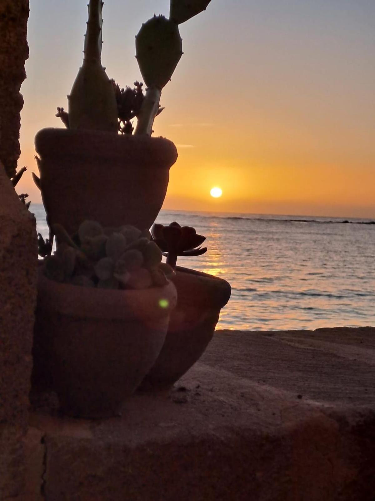 La Casa Sulla Spiaggia Marzamemi Exterior foto